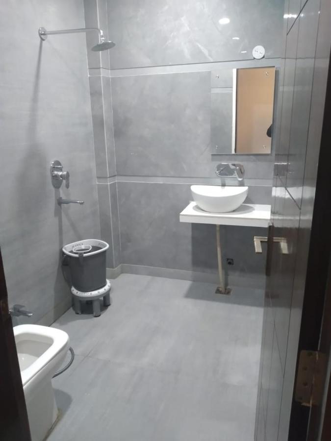 Hotel Uday Raj By Wb Inn Agra  Dış mekan fotoğraf